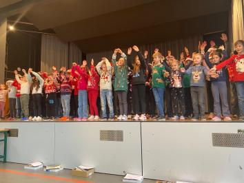 Weihnachtstag für alle Generationen an der Schule Rickenbach